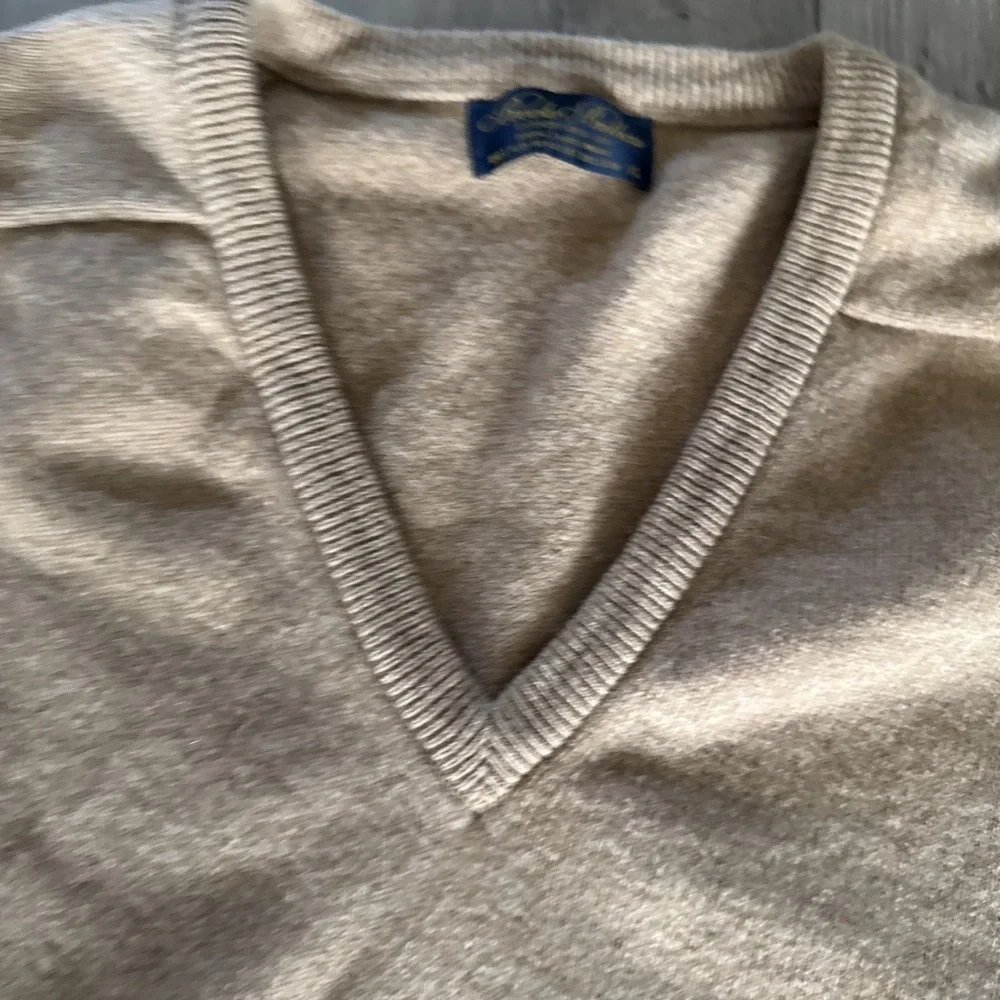 Brooks‎ Brothers Mens Sweater Camel Tan 100% Lambswool V-neck Pullover XL